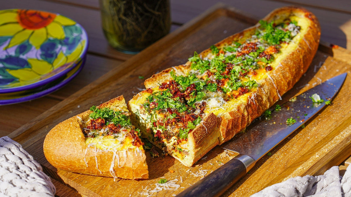 Egg Boats med spenat, feta & soltorkade tomater