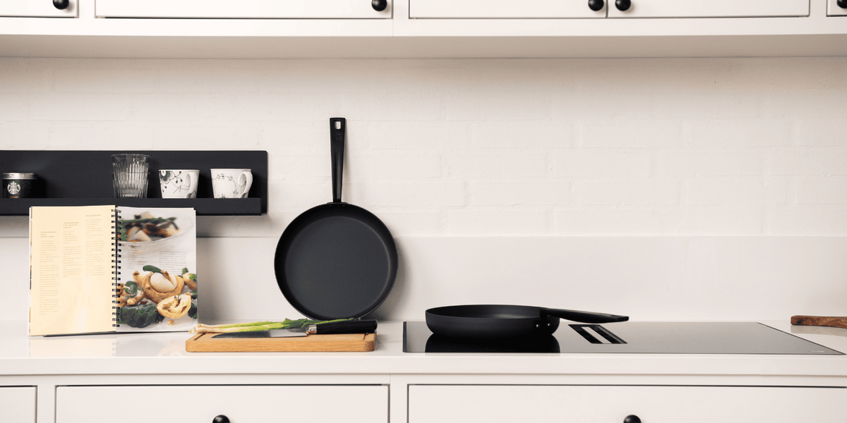 Kolstålspannor från Qookware