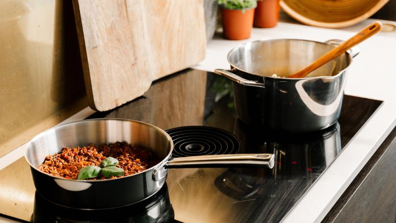 Grytor och pannor i rostfritt stål från Qookware