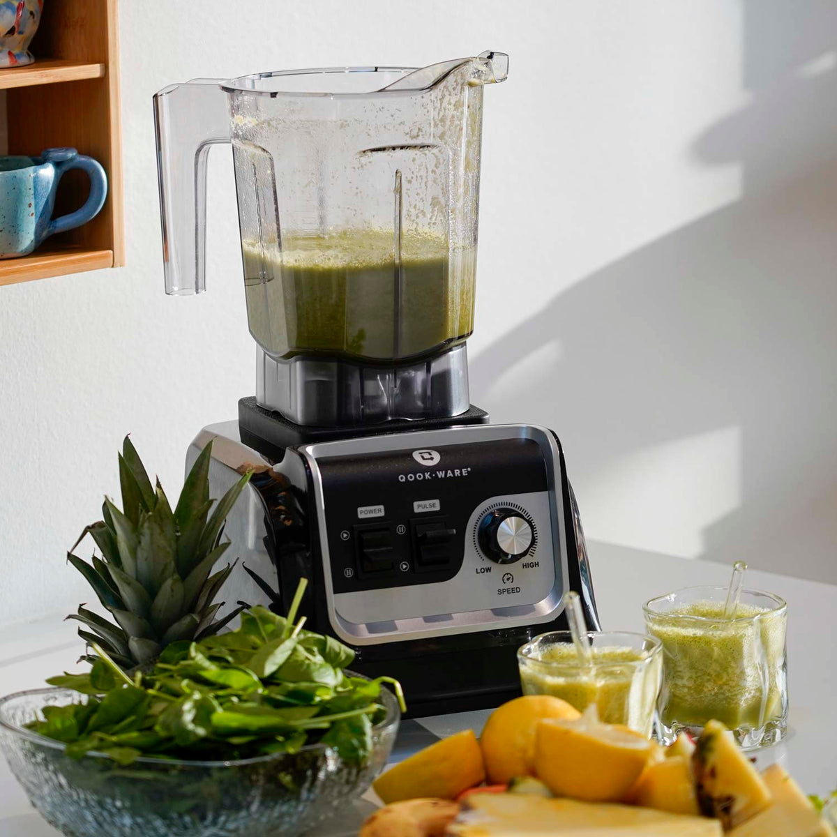 Greenie-smoothie i Qookware-blender