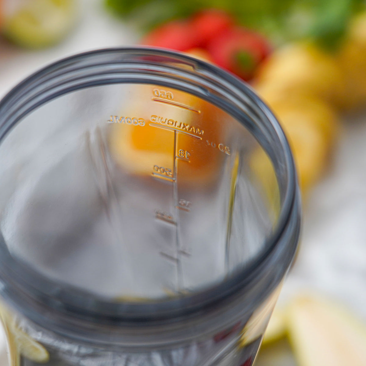 Kopp med måttskala till miniblender