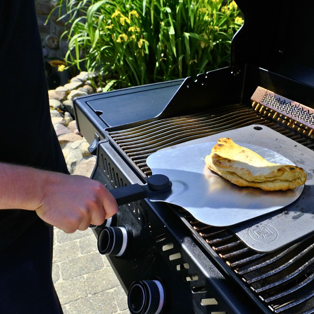 Pizzaspade med fällbart handtag från Qookware