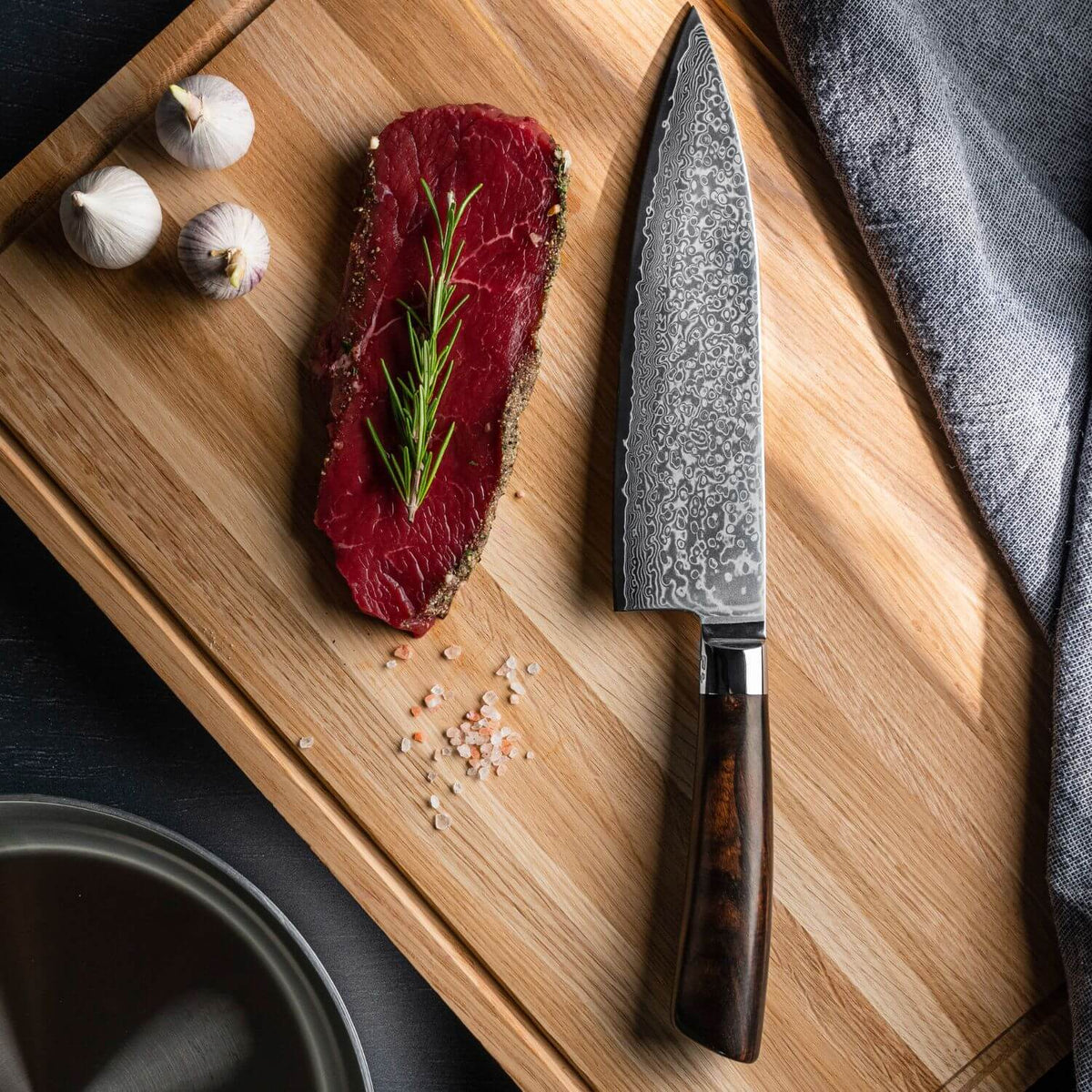 Gyuto kockkniv Rose från Qookware