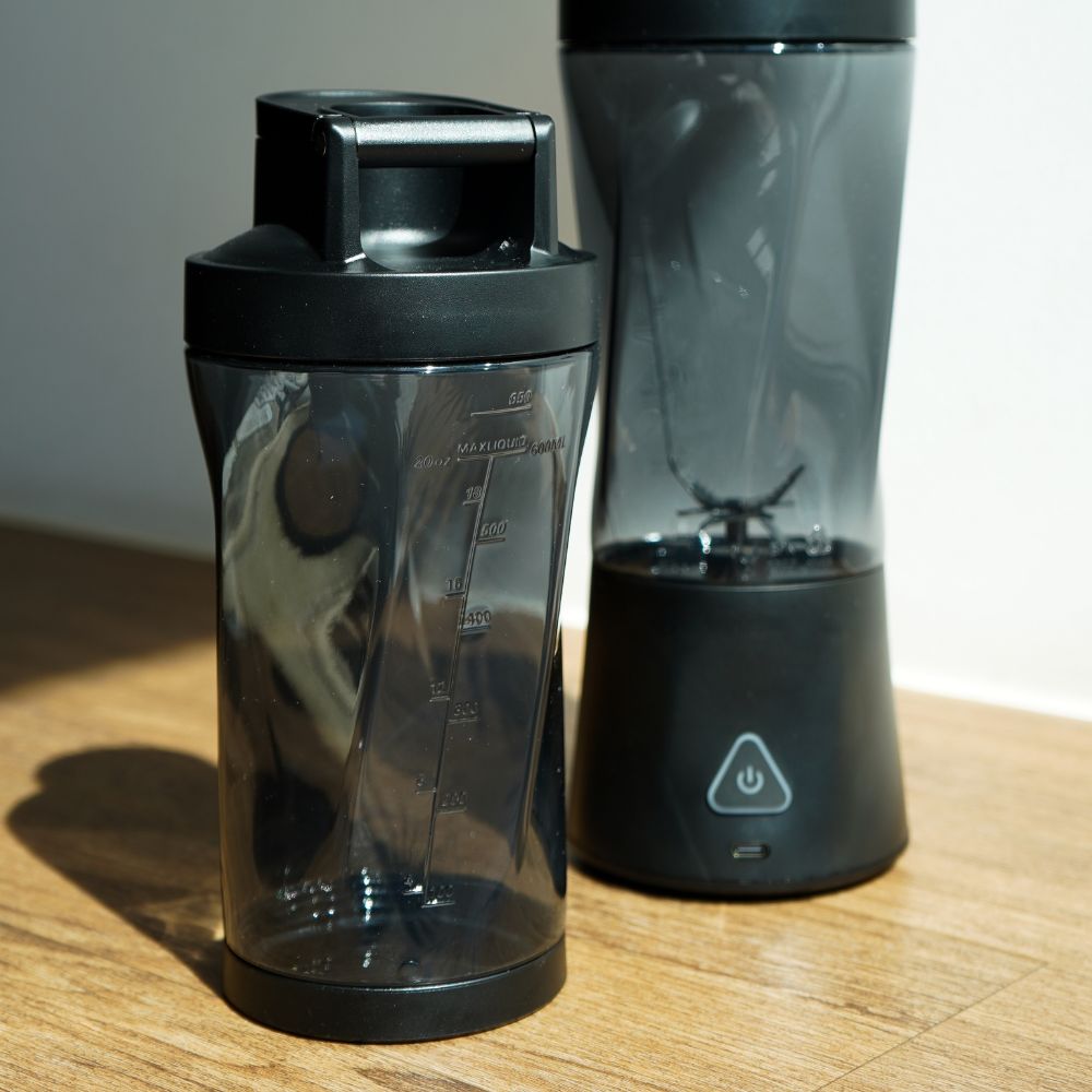 Extra bägare och handtag till miniblender från Qookware